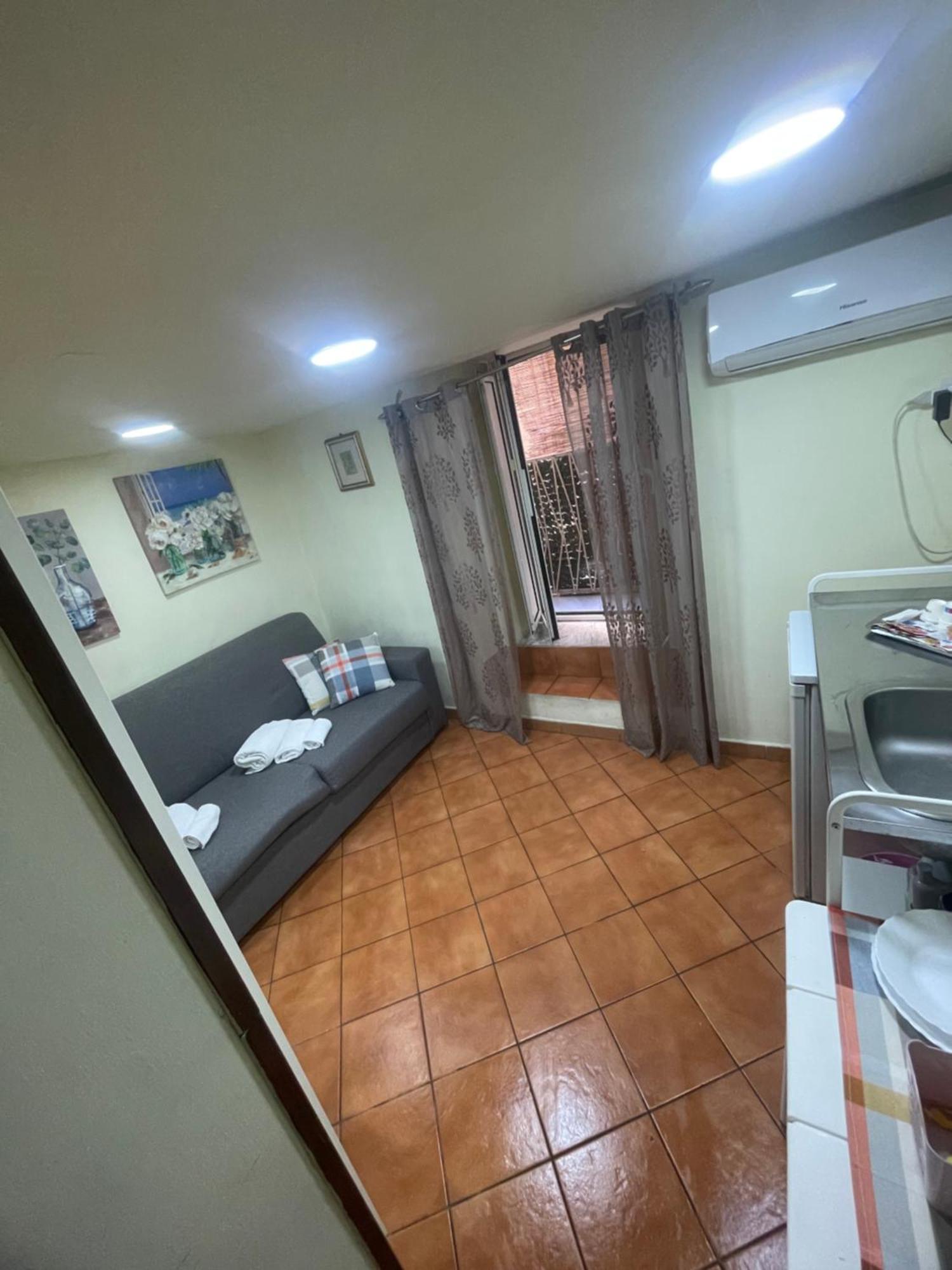 Centro Storico Casa Mari' Appartement Napels Buitenkant foto
